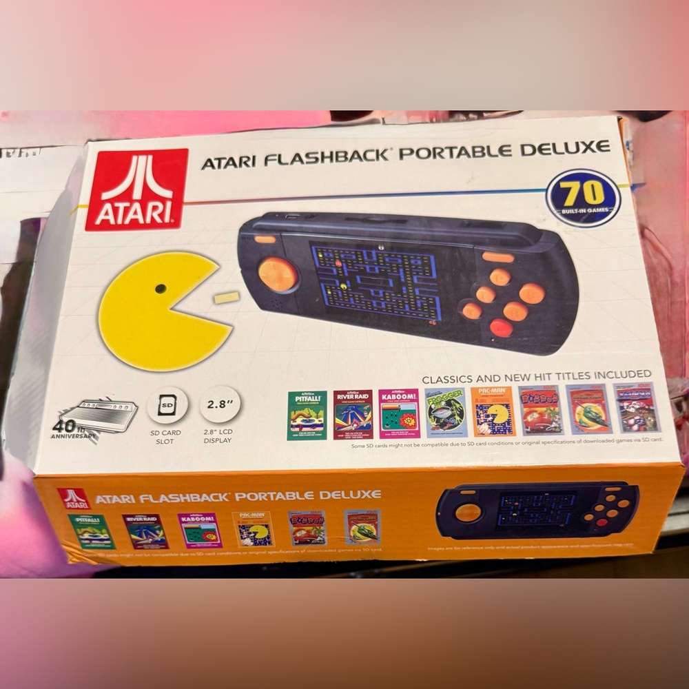 NWOT Atari Flashback Portable Deluxe Handheld 70 Games.